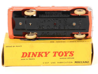 Lot 177 - DINKY TOYS (FRANCE) (1)