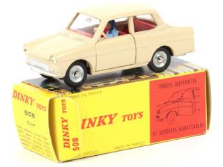 Lot 167 - DINKY TOYS (FRANCE) (1)