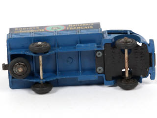 Lot 189 - DINKY TOYS (FRANCE) (1)