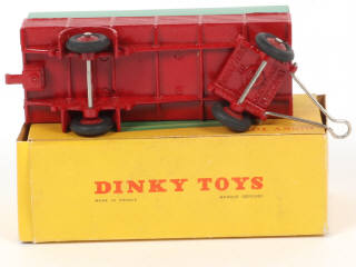 Lot 209 - DINKY TOYS (FRANCE) (1)