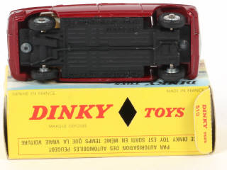 Lot 168 - DINKY TOYS (FRANCE) (1)