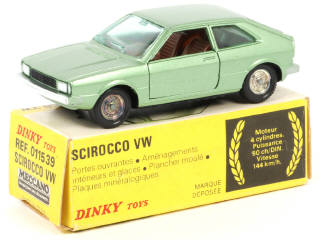 Lot 188 - DINKY TOYS (FRANCE) (1)