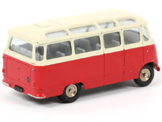 Lot 193 - DINKY TOYS (FRANCE) (1)