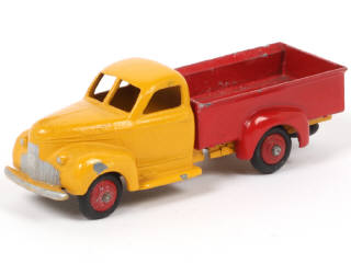 Lot 191 - DINKY TOYS (FRANCE) (1)