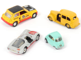 Lot 16 - DIVERS (4)