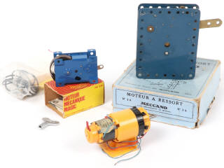 Lot 4 - MECCANO (FRANCE) (3)