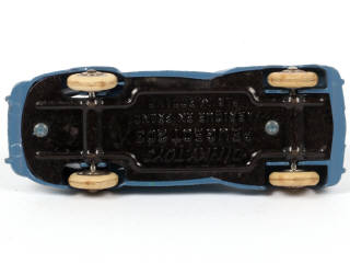 Lot 136 - DINKY TOYS (FRANCE) (1)