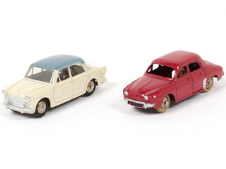 Lot 221 - DINKY TOYS (FRANCE) (2)