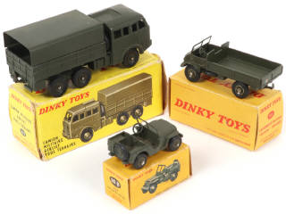 Lot 239 - DINKY TOYS (FRANCE) (3)