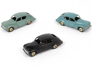 Lot 236 - DINKY TOYS (FRANCE) (4)