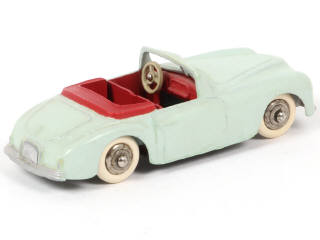 Lot 137 - DINKY TOYS (FRANCE) (1)