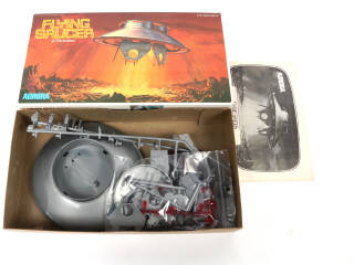 Lot 45 - AURORA PLASTICS (USA) (2)