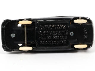 Lot 146 - DINKY TOYS (FRANCE) (1)