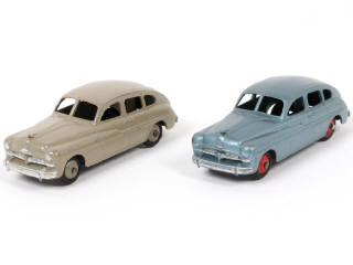 Lot 186 - DINKY TOYS (FRANCE) (2)