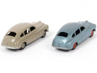 Lot 186 - DINKY TOYS (FRANCE) (2)