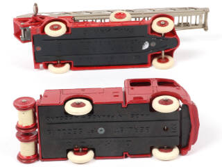 Lot 191 - DINKY TOYS (FRANCE) (2)