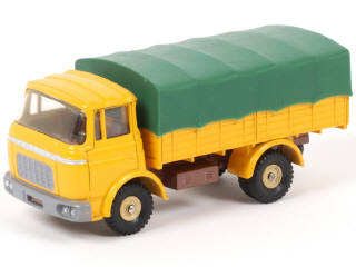 Lot 155 - DINKY TOYS (FRANCE) (1)
