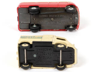 Lot 190 - DINKY TOYS (FRANCE) (2)