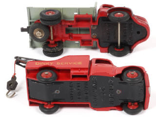 Lot 192 - DINKY TOYS (FRANCE) (2)