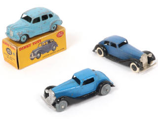 Lot 120 - DINKY TOYS (GB) (3)