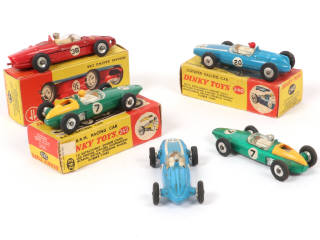 Lot 130 - DINKY TOYS (GB) (5)