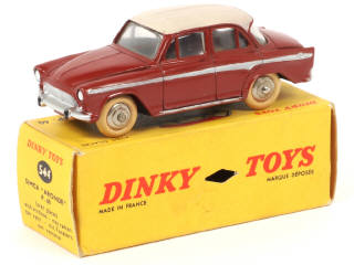 Lot 165 - DINKY TOYS (FRANCE) (1)