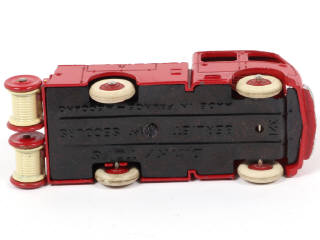 Lot 173 - DINKY TOYS (FRANCE) (1)