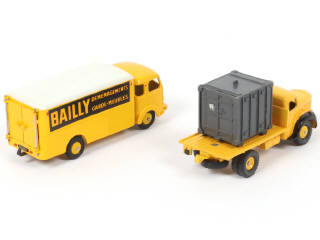 Lot 197 - DINKY TOYS (FRANCE) (2)