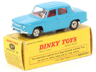 Lot 167 - DINKY TOYS (FRANCE) (1)