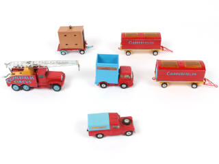 Lot 16 - CORGI TOYS (GB) (1)