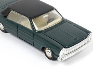 Lot 42 - DINKY TOYS (FRANCE) (1)