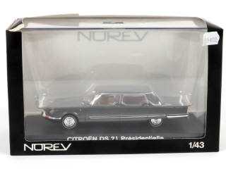 Lot 255 - NOREV (3)