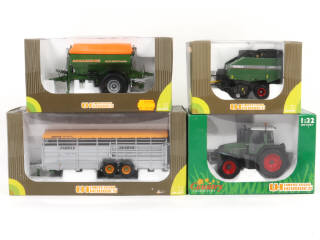 Lot 160 - UNIVERSAL HOBBIES (4)