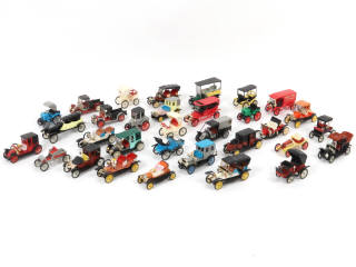 Lot 251 - MINIALUXE (FRANCE) (32)