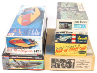 Lot 18 - DIVERS (6)