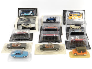 Lot 108 - DIVERS (14)