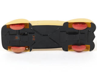 Lot 98 - DIVERS (1)