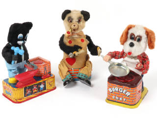 Lot 39 - DIVERS (JAPON) (3)