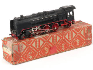Lot 32 - MÄRKLIN 'HO' (ALLEMAGNE) (1)
