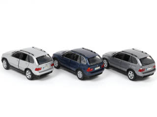 Lot 146 - KYOSHO (JAPON) (3)