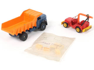 Lot 230 - DINKY TOYS (FRANCE) (2)
