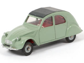 Lot 199 - DINKY TOYS (FRANCE) (1)