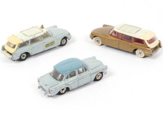 Lot 241 - DINKY TOYS (FRANCE) (3)