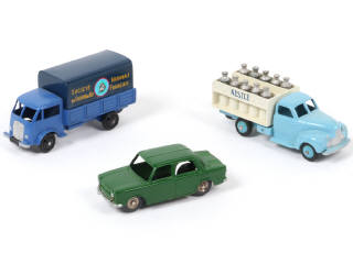 Lot 242 - DINKY TOYS (FRANCE) (3)