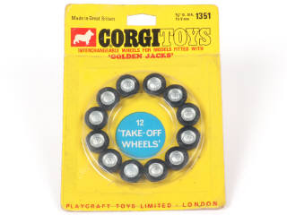 Lot 83 - CORGI TOYS (GB) (1)