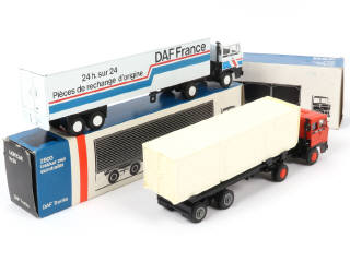 Lot 63 - LION-CAR (PAYS-BAS) (2)