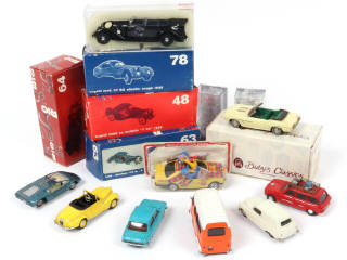 Lot 49 - DIVERS (14)