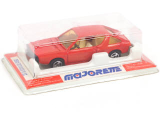 Lot 19 - MAJORETTE (FRANCE) (1)