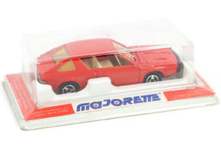 Lot 19 - MAJORETTE (FRANCE) (1)