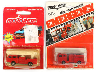 Lot 226 - DIVERS (5)